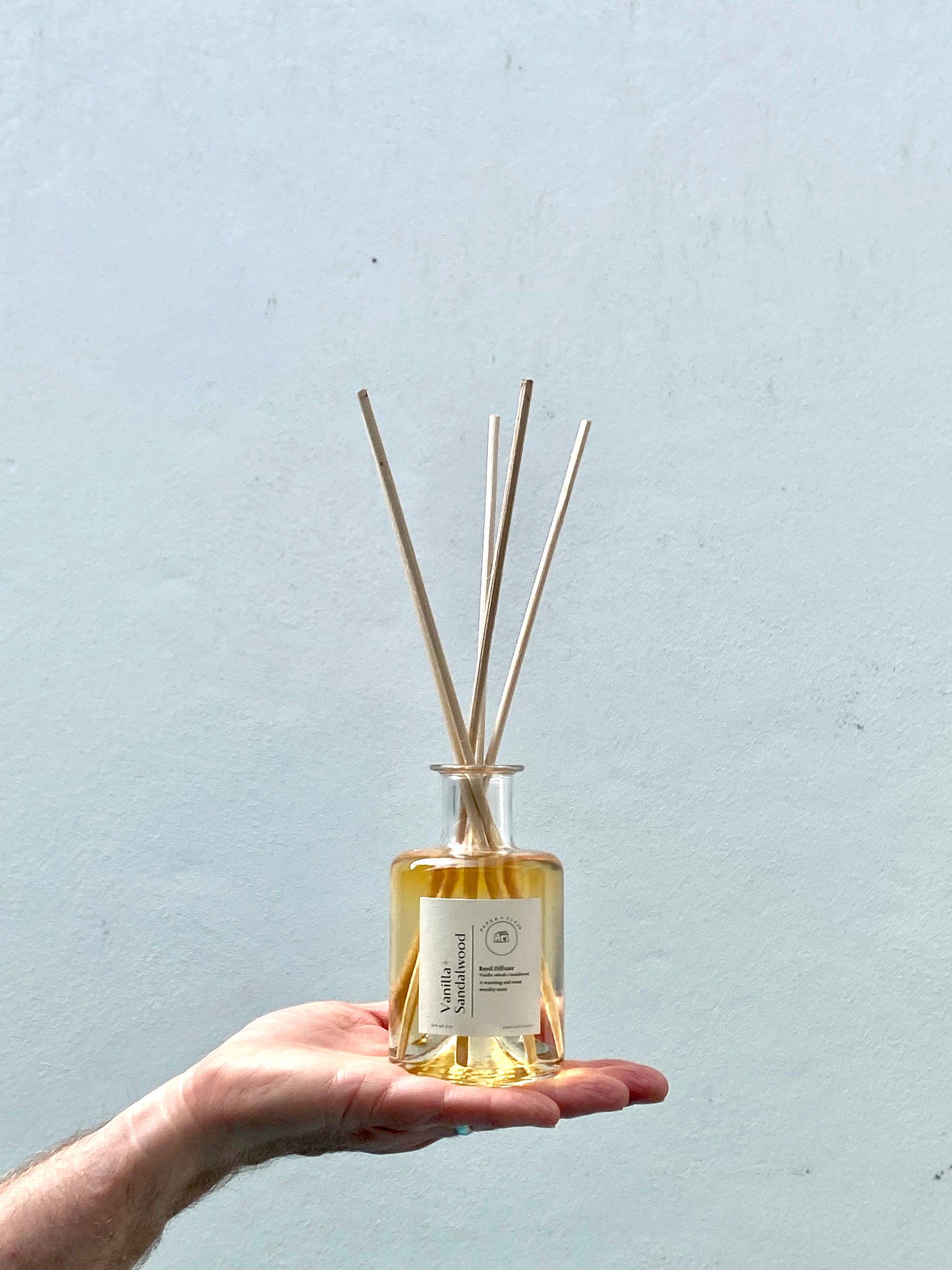 Herbalist Glass Reed Diffuser | Vanilla Sandalwood