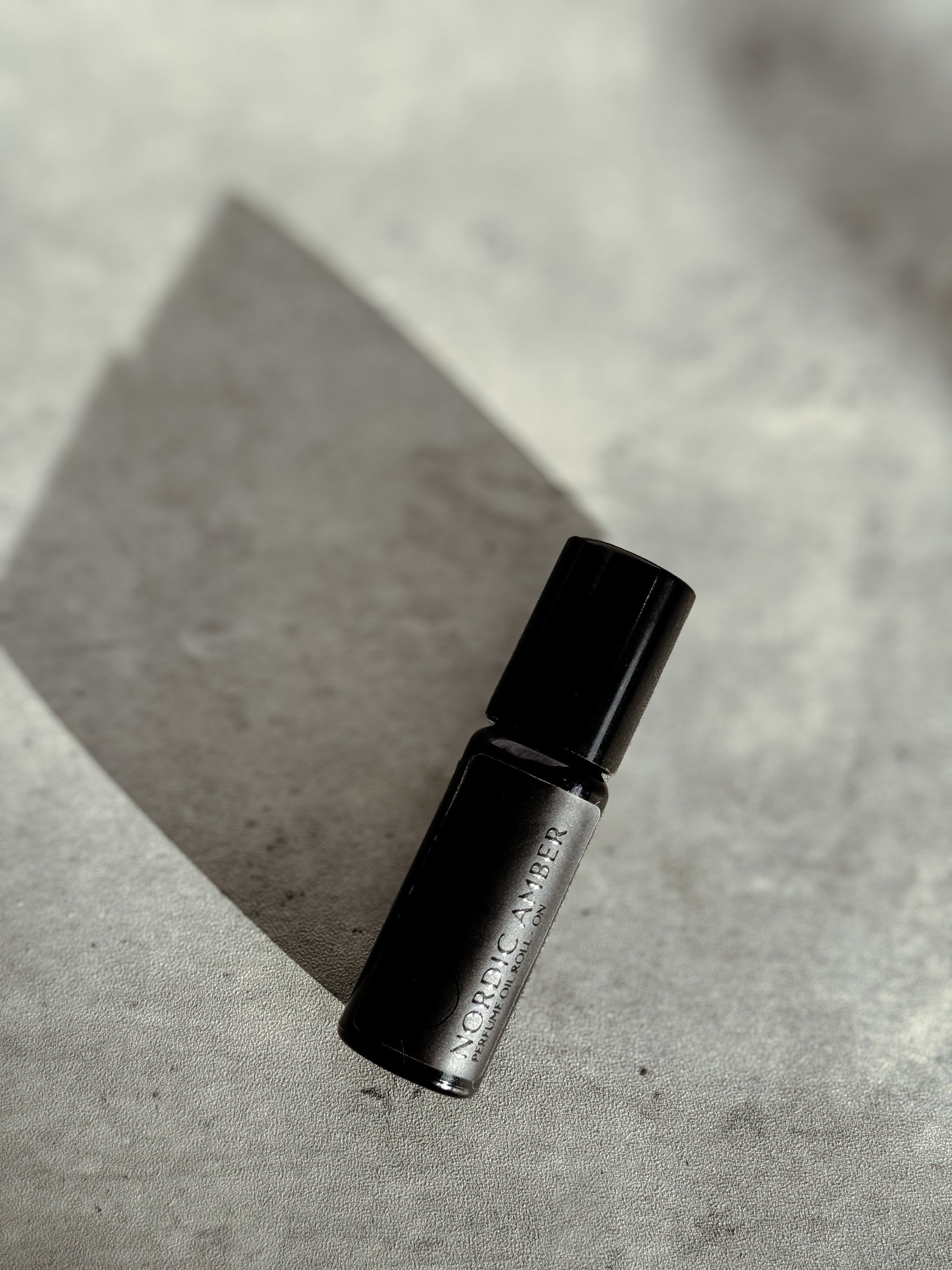 Perfume Oil Roll-on | Nordic Amber